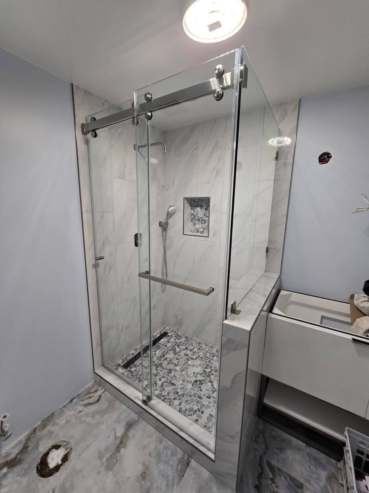 A completed ABC77 Glass shower installation (6)